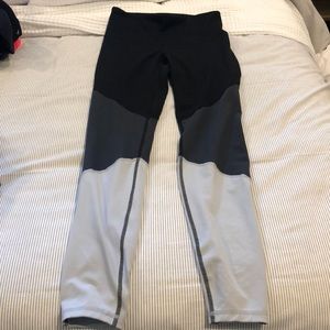 Old Navy Active GO-DRY leggings